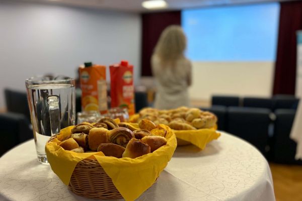 100002341341B57F16-770A-BC7F-FFB1-EFEDC9C0A763.jpg